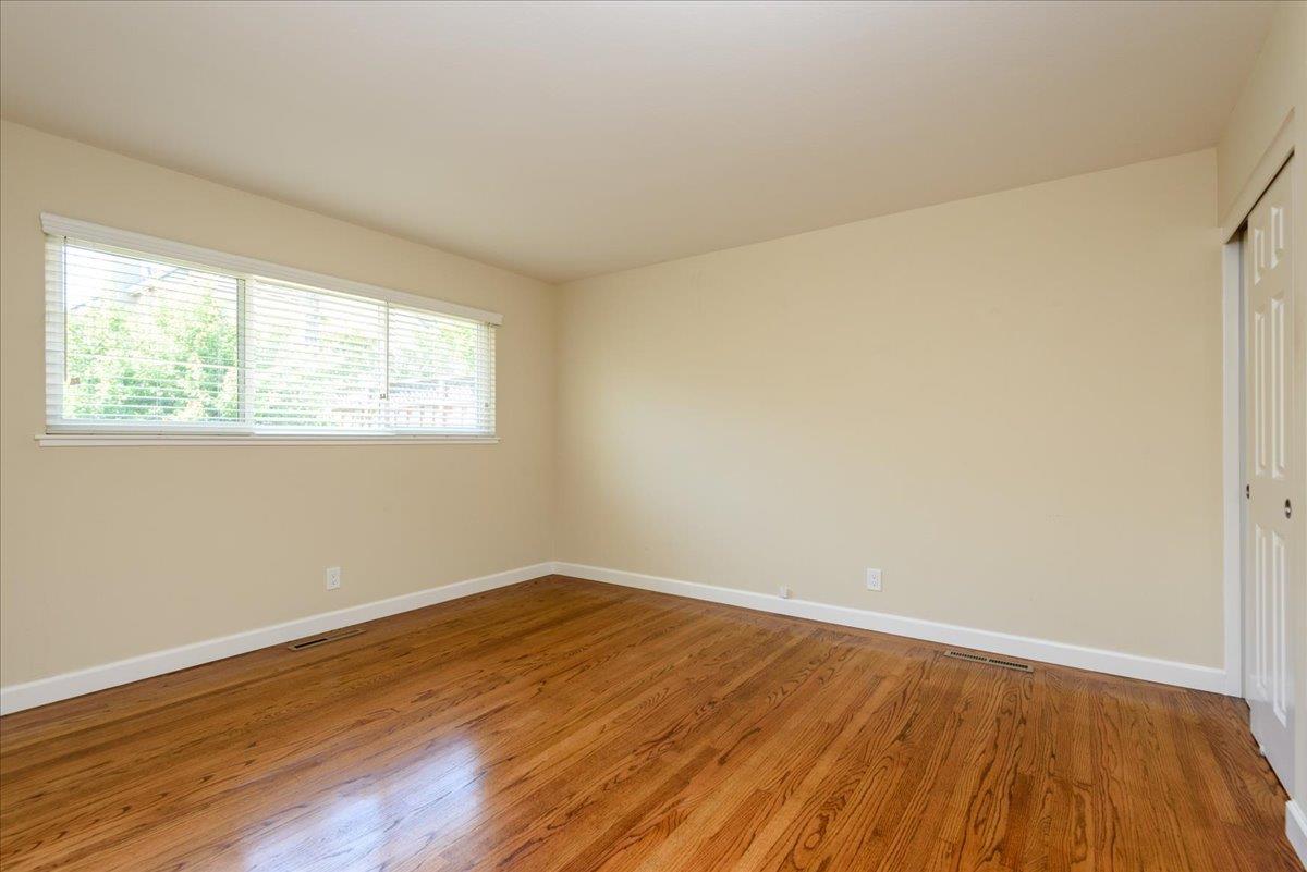 Detail Gallery Image 10 of 25 For 1118 Lafayette St, San Mateo,  CA 94403 - 4 Beds | 2 Baths