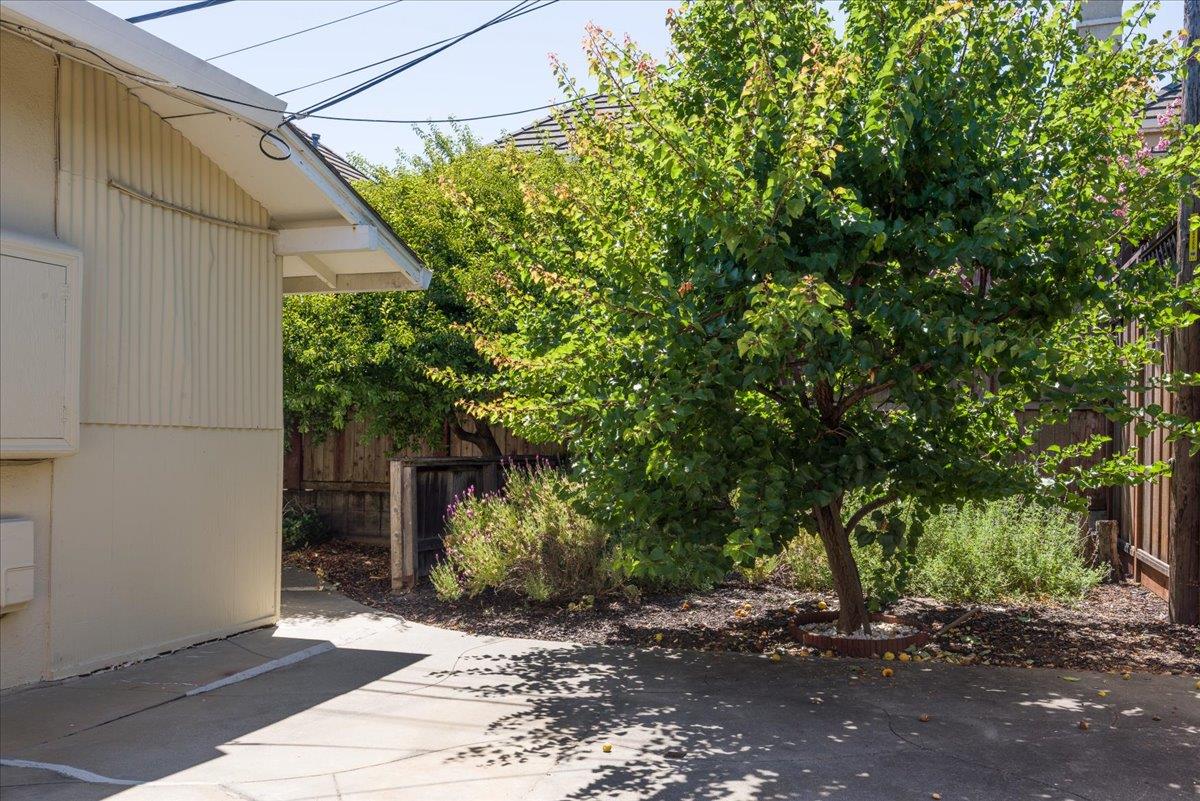 Detail Gallery Image 20 of 25 For 1118 Lafayette St, San Mateo,  CA 94403 - 4 Beds | 2 Baths