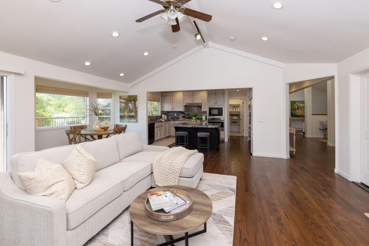 Detail Gallery Image 23 of 53 For 573 Meadow Rd, Aptos,  CA 95003 - 4 Beds | 3/1 Baths