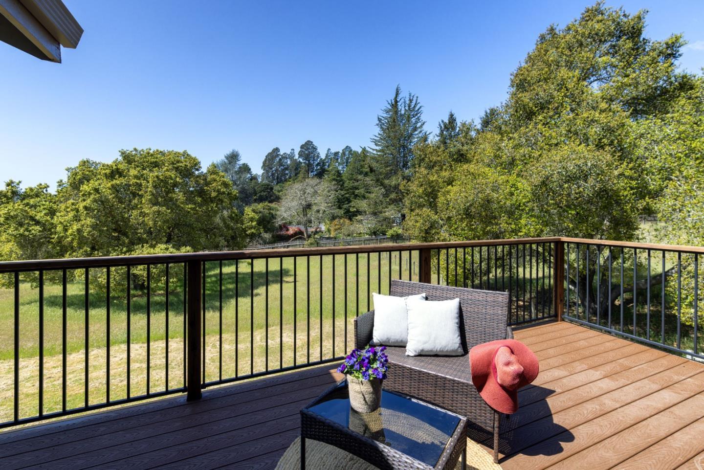 Detail Gallery Image 30 of 53 For 573 Meadow Rd, Aptos,  CA 95003 - 4 Beds | 3/1 Baths
