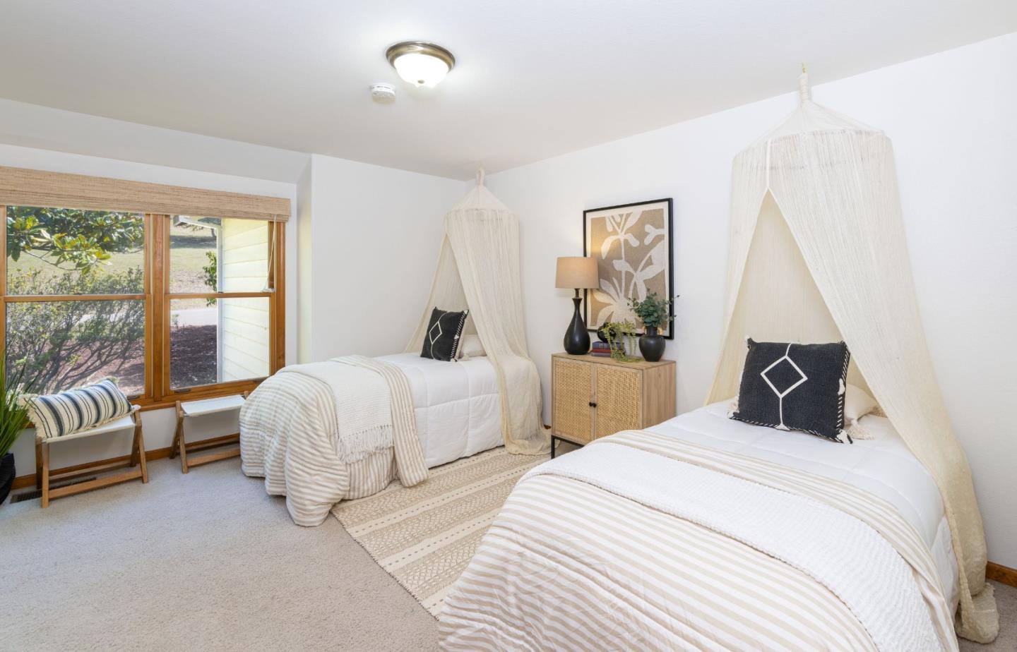 Detail Gallery Image 35 of 53 For 573 Meadow Rd, Aptos,  CA 95003 - 4 Beds | 3/1 Baths