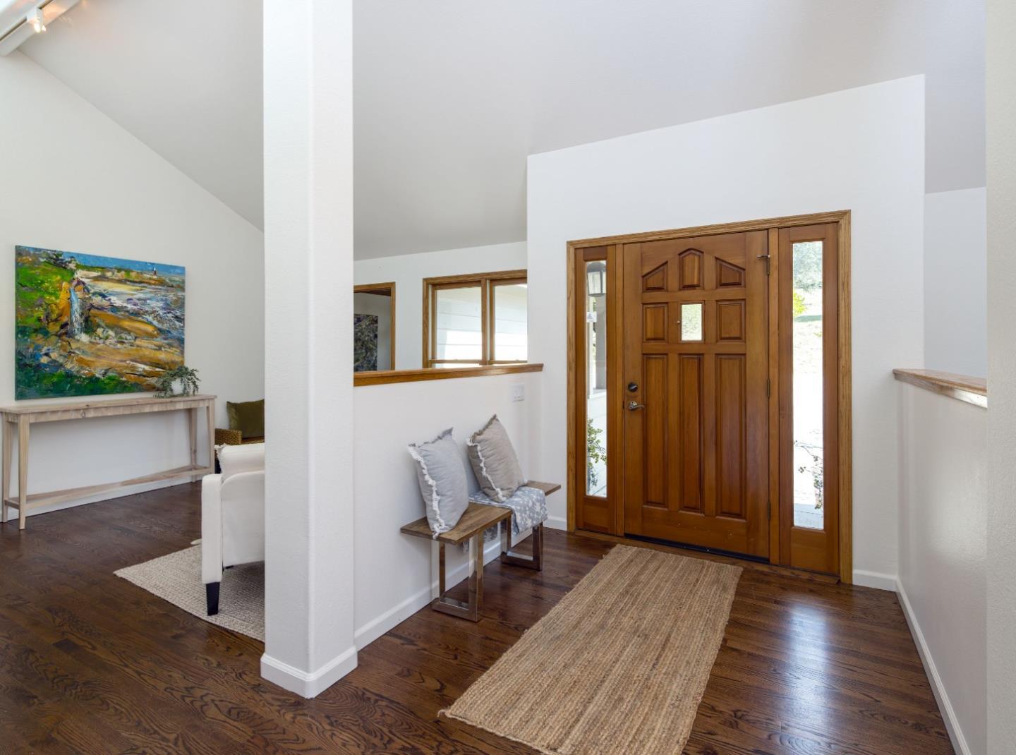 Detail Gallery Image 7 of 53 For 573 Meadow Rd, Aptos,  CA 95003 - 4 Beds | 3/1 Baths