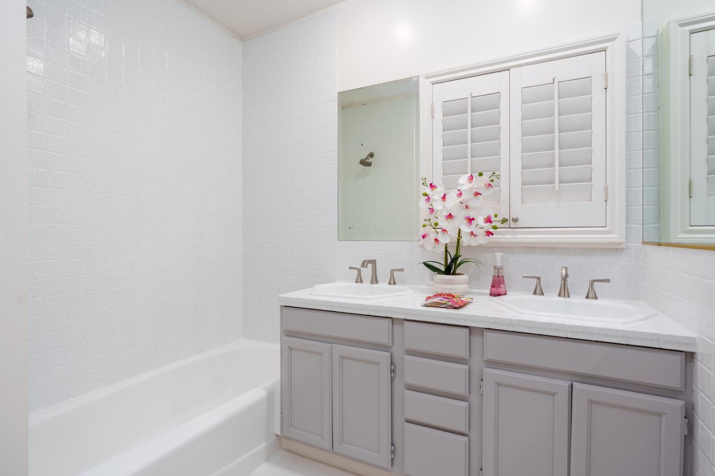 Detail Gallery Image 14 of 28 For 920 Masson Ave, San Bruno,  CA 94066 - 3 Beds | 1 Baths