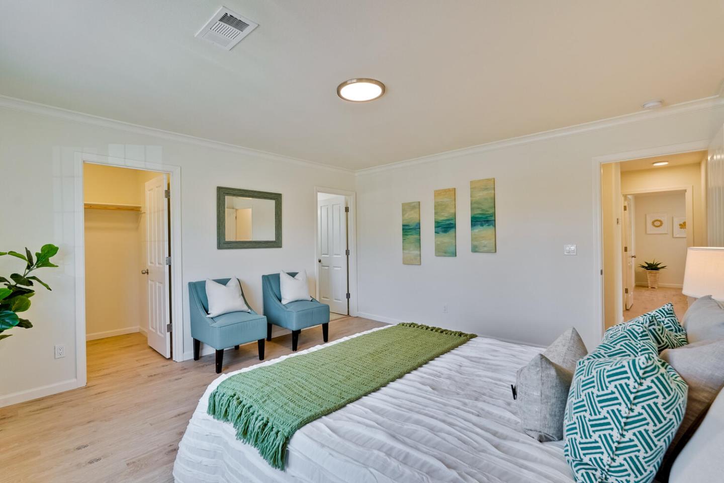 Detail Gallery Image 12 of 69 For 1247-1249 Curtner Ave, San Jose,  CA 95125 - 4 Beds | 3/1 Baths