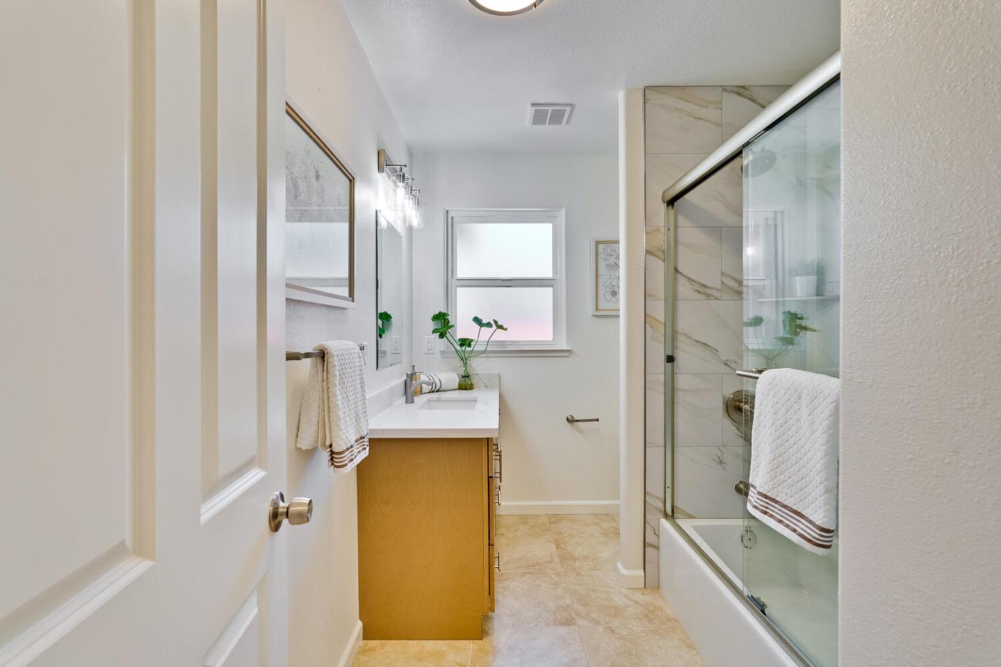 Detail Gallery Image 24 of 69 For 1247-1249 Curtner Ave, San Jose,  CA 95125 - 4 Beds | 3/1 Baths