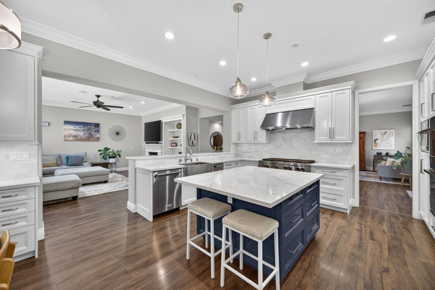 Detail Gallery Image 18 of 69 For 160 Tarragon Ave, Morgan Hill,  CA 95037 - 4 Beds | 2/1 Baths