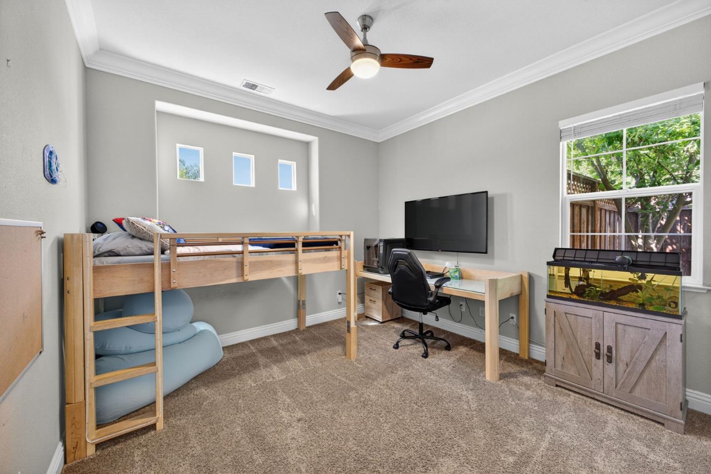 Detail Gallery Image 36 of 69 For 160 Tarragon Ave, Morgan Hill,  CA 95037 - 4 Beds | 2/1 Baths