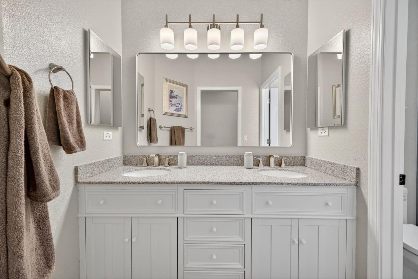Detail Gallery Image 38 of 69 For 160 Tarragon Ave, Morgan Hill,  CA 95037 - 4 Beds | 2/1 Baths