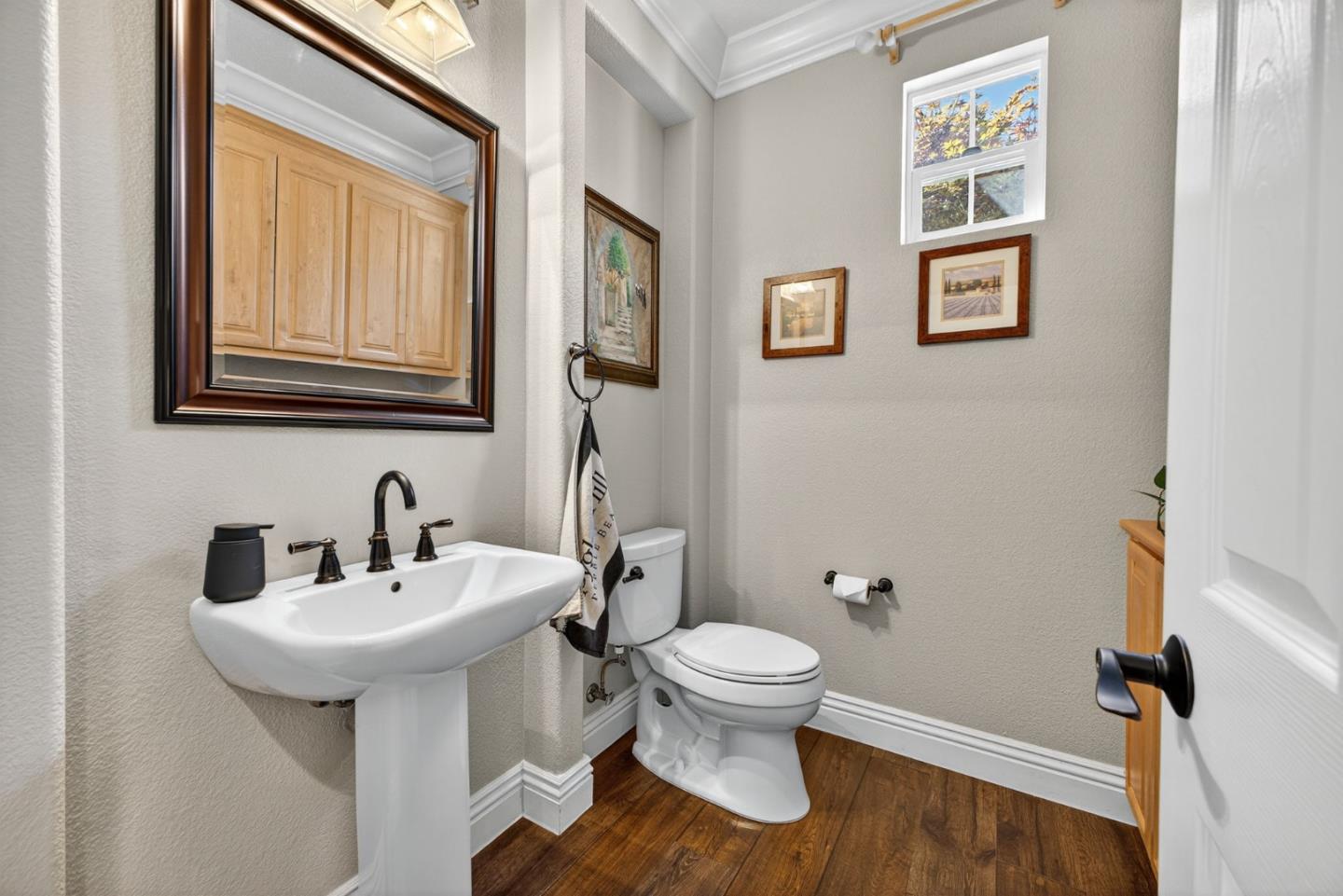 Detail Gallery Image 43 of 69 For 160 Tarragon Ave, Morgan Hill,  CA 95037 - 4 Beds | 2/1 Baths
