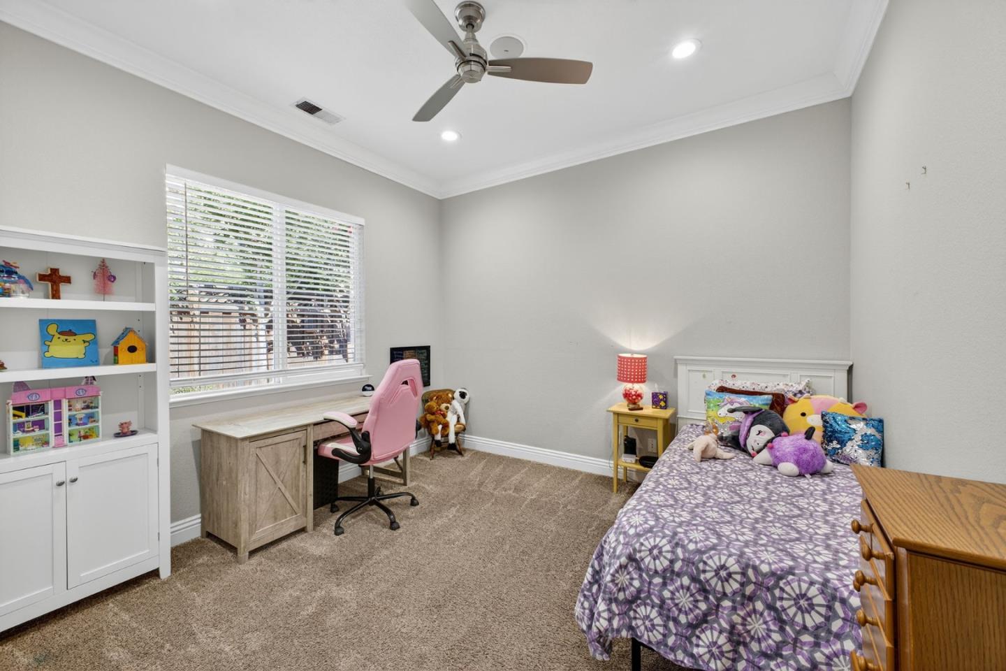 Detail Gallery Image 45 of 69 For 160 Tarragon Ave, Morgan Hill,  CA 95037 - 4 Beds | 2/1 Baths