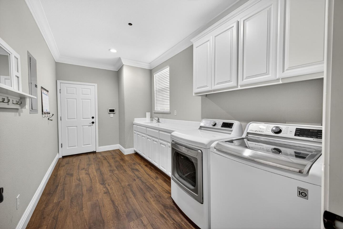 Detail Gallery Image 47 of 69 For 160 Tarragon Ave, Morgan Hill,  CA 95037 - 4 Beds | 2/1 Baths