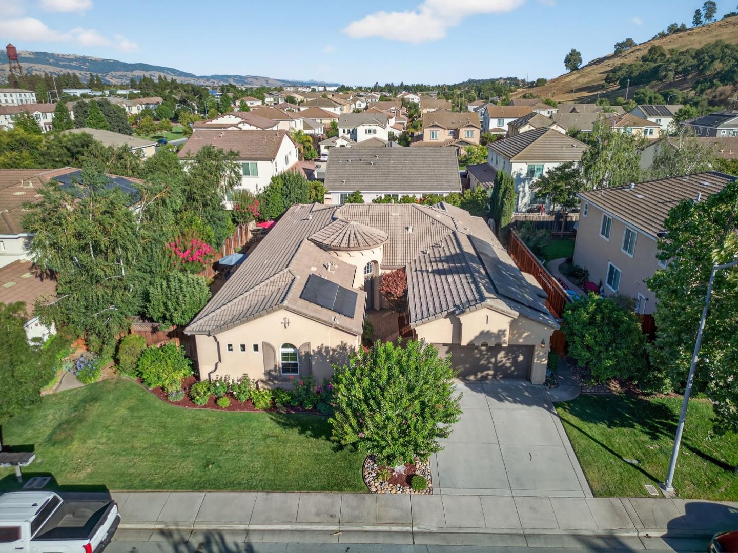 Detail Gallery Image 63 of 69 For 160 Tarragon Ave, Morgan Hill,  CA 95037 - 4 Beds | 2/1 Baths