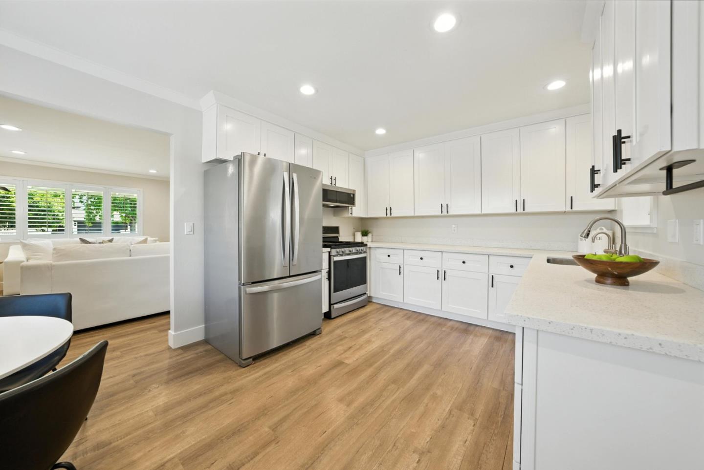 Detail Gallery Image 13 of 61 For 1787 Wyrick Ave, San Jose,  CA 95124 - 3 Beds | 2 Baths