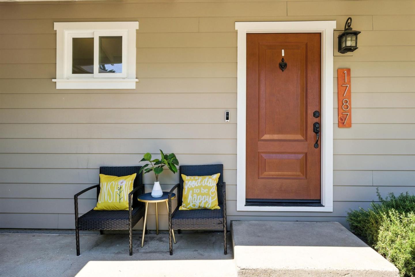Detail Gallery Image 3 of 61 For 1787 Wyrick Ave, San Jose,  CA 95124 - 3 Beds | 2 Baths