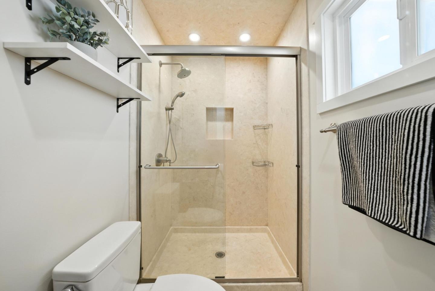 Detail Gallery Image 55 of 61 For 1787 Wyrick Ave, San Jose,  CA 95124 - 3 Beds | 2 Baths