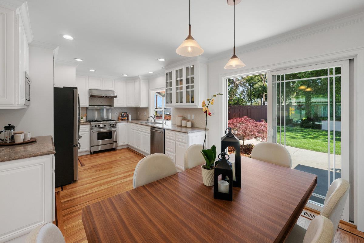 Detail Gallery Image 12 of 58 For 1793 Holly Ave, San Bruno,  CA 94066 - 3 Beds | 2 Baths