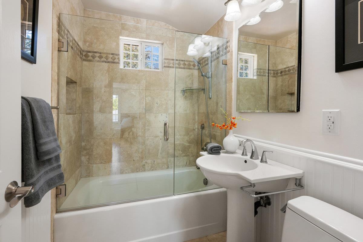 Detail Gallery Image 19 of 58 For 1793 Holly Ave, San Bruno,  CA 94066 - 3 Beds | 2 Baths