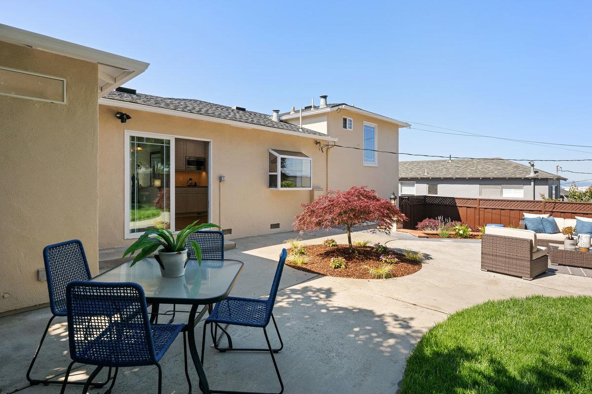 Detail Gallery Image 31 of 58 For 1793 Holly Ave, San Bruno,  CA 94066 - 3 Beds | 2 Baths