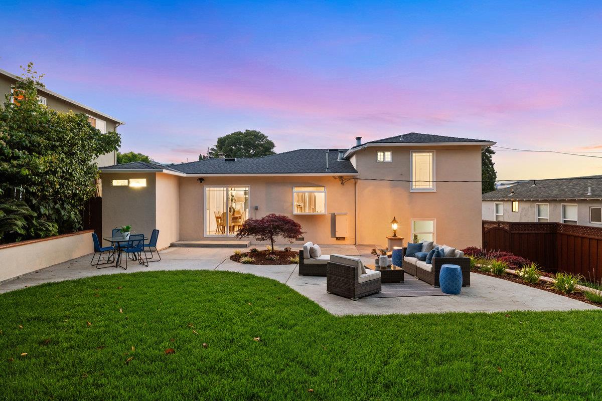 Detail Gallery Image 5 of 58 For 1793 Holly Ave, San Bruno,  CA 94066 - 3 Beds | 2 Baths