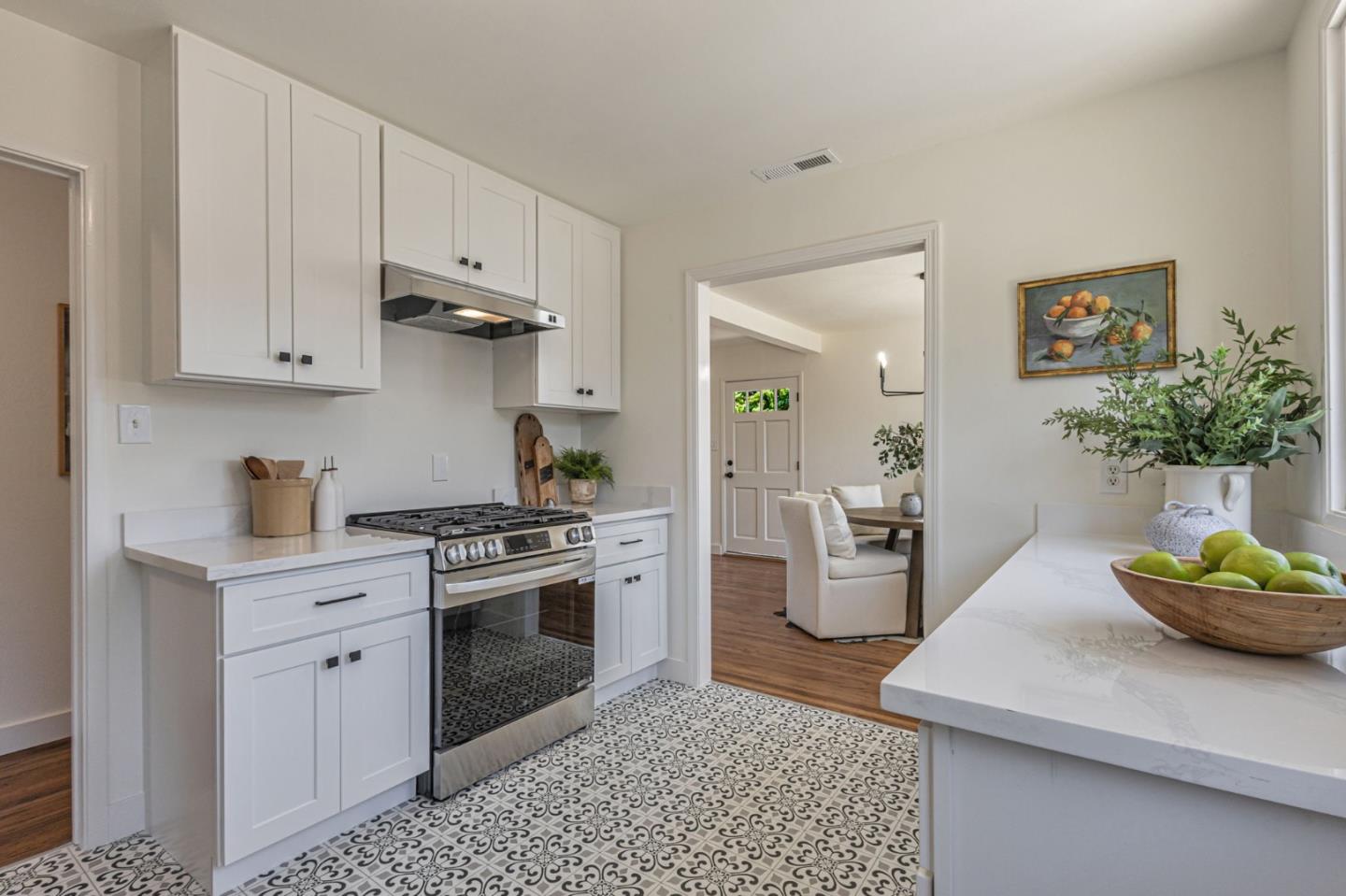 Detail Gallery Image 13 of 64 For 1440 Serra Dr, Pacifica,  CA 94044 - 3 Beds | 1 Baths