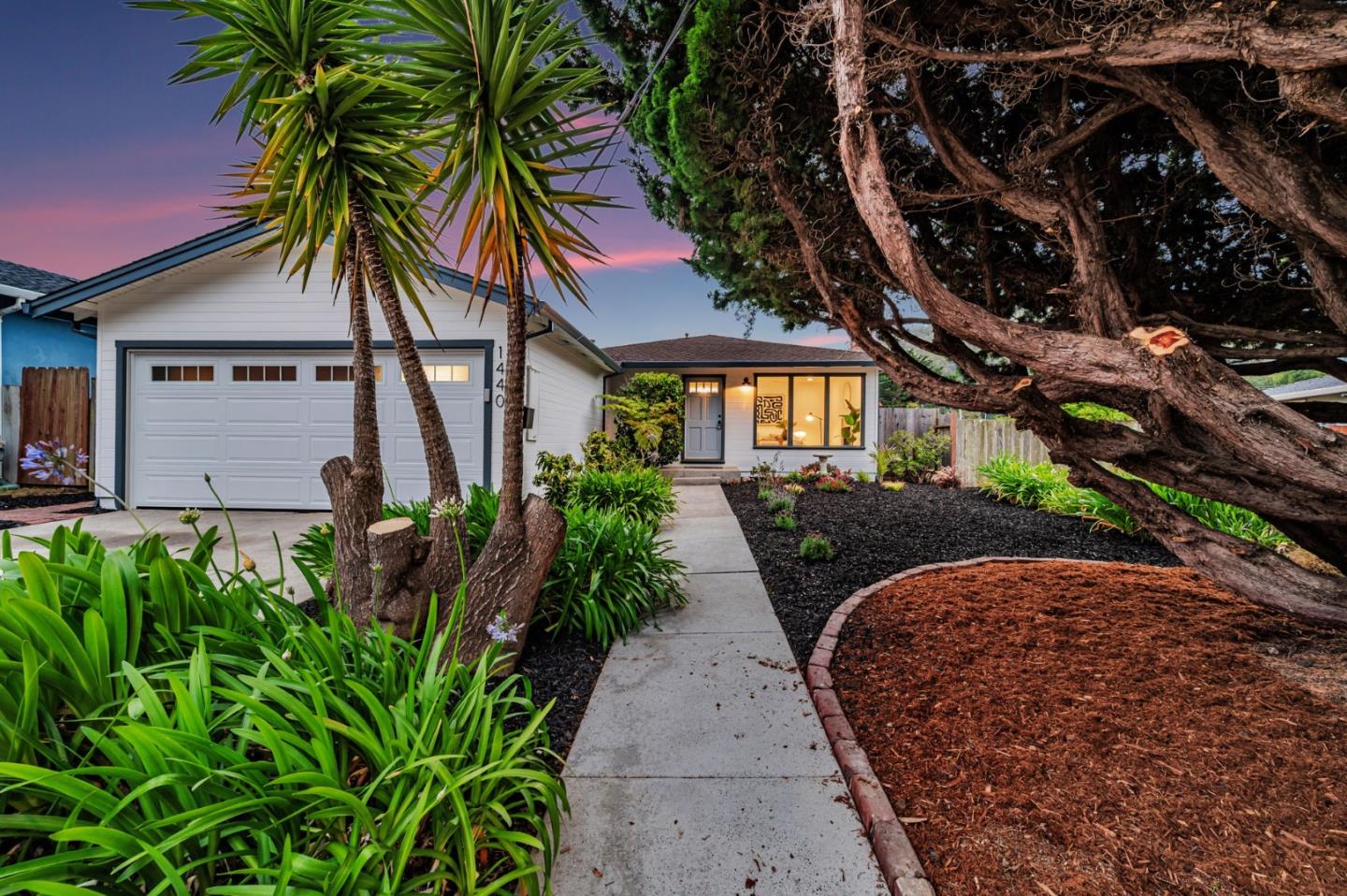 Detail Gallery Image 2 of 64 For 1440 Serra Dr, Pacifica,  CA 94044 - 3 Beds | 1 Baths