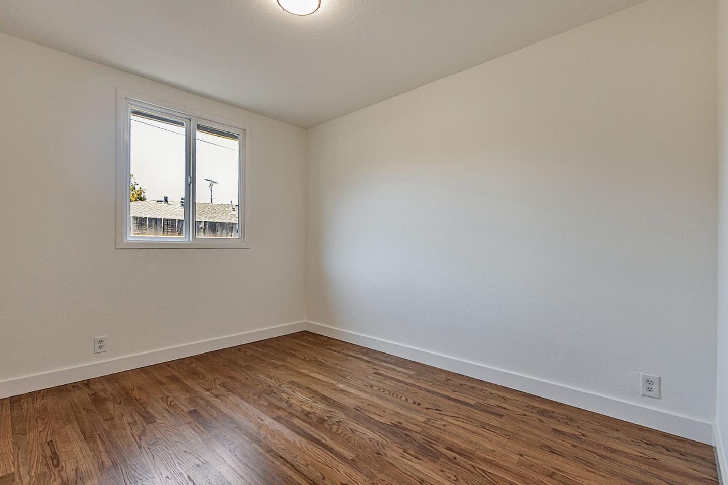 Detail Gallery Image 20 of 64 For 1440 Serra Dr, Pacifica,  CA 94044 - 3 Beds | 1 Baths
