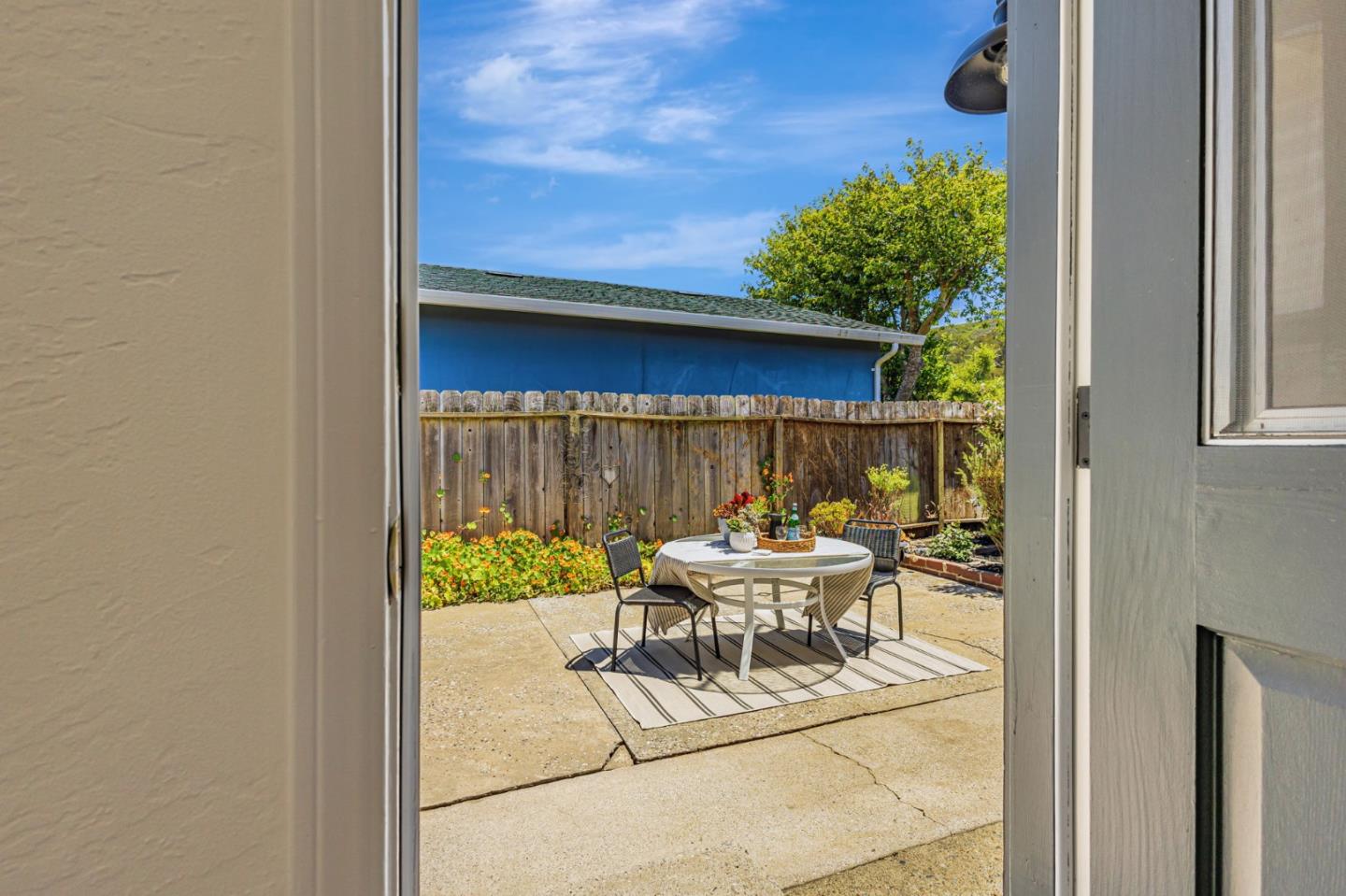 Detail Gallery Image 22 of 64 For 1440 Serra Dr, Pacifica,  CA 94044 - 3 Beds | 1 Baths