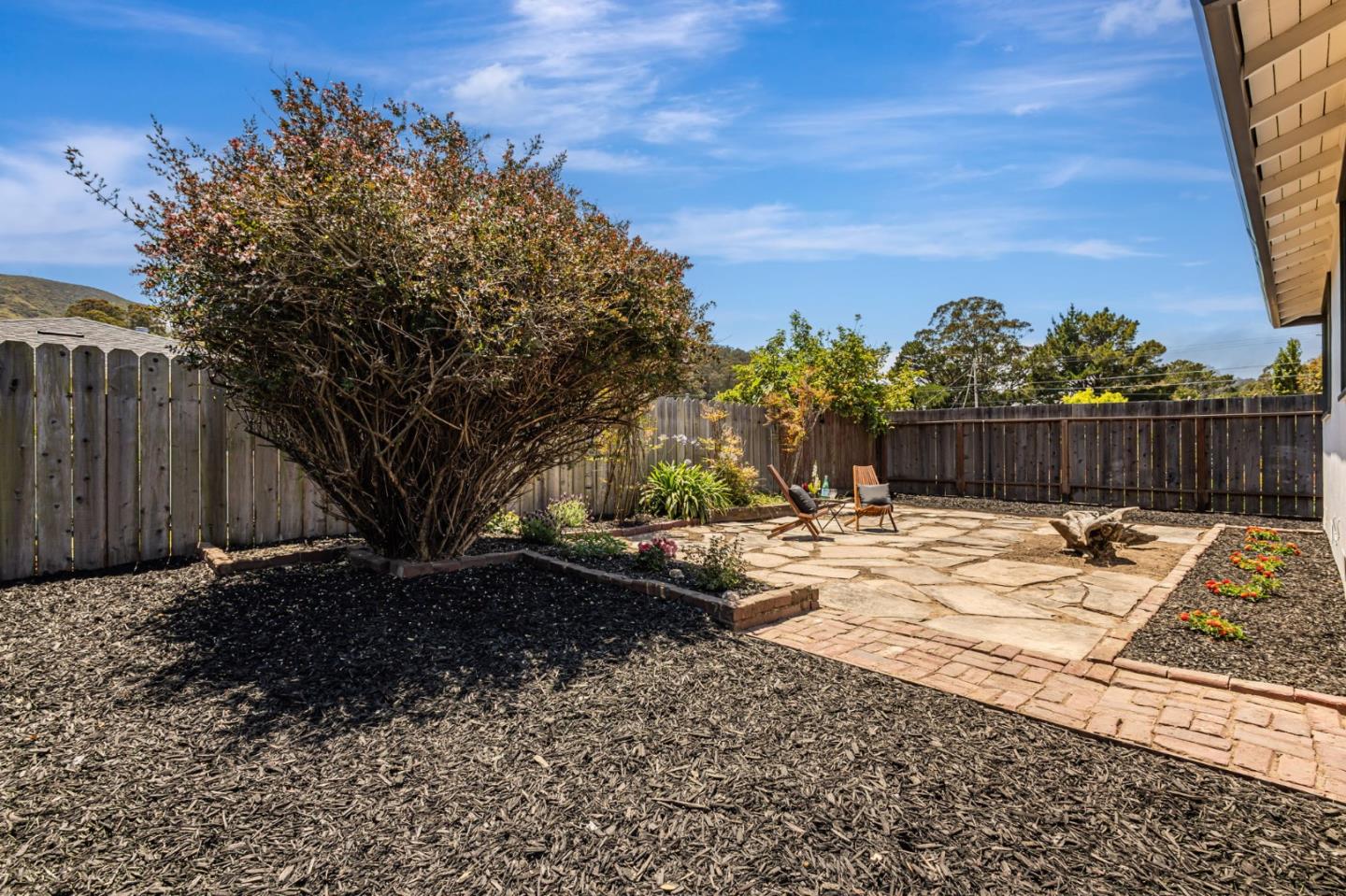 Detail Gallery Image 27 of 64 For 1440 Serra Dr, Pacifica,  CA 94044 - 3 Beds | 1 Baths