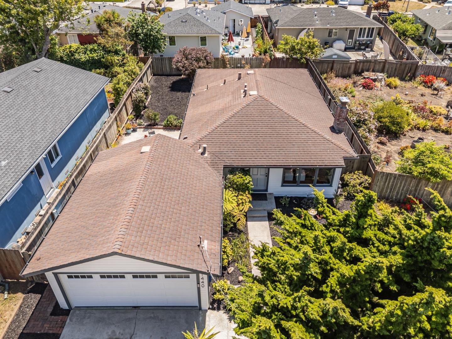 Detail Gallery Image 29 of 64 For 1440 Serra Dr, Pacifica,  CA 94044 - 3 Beds | 1 Baths