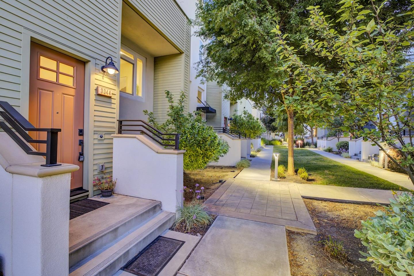 Detail Gallery Image 1 of 57 For 3044 Mawing Rd, San Mateo,  CA 94403 - 4 Beds | 4 Baths