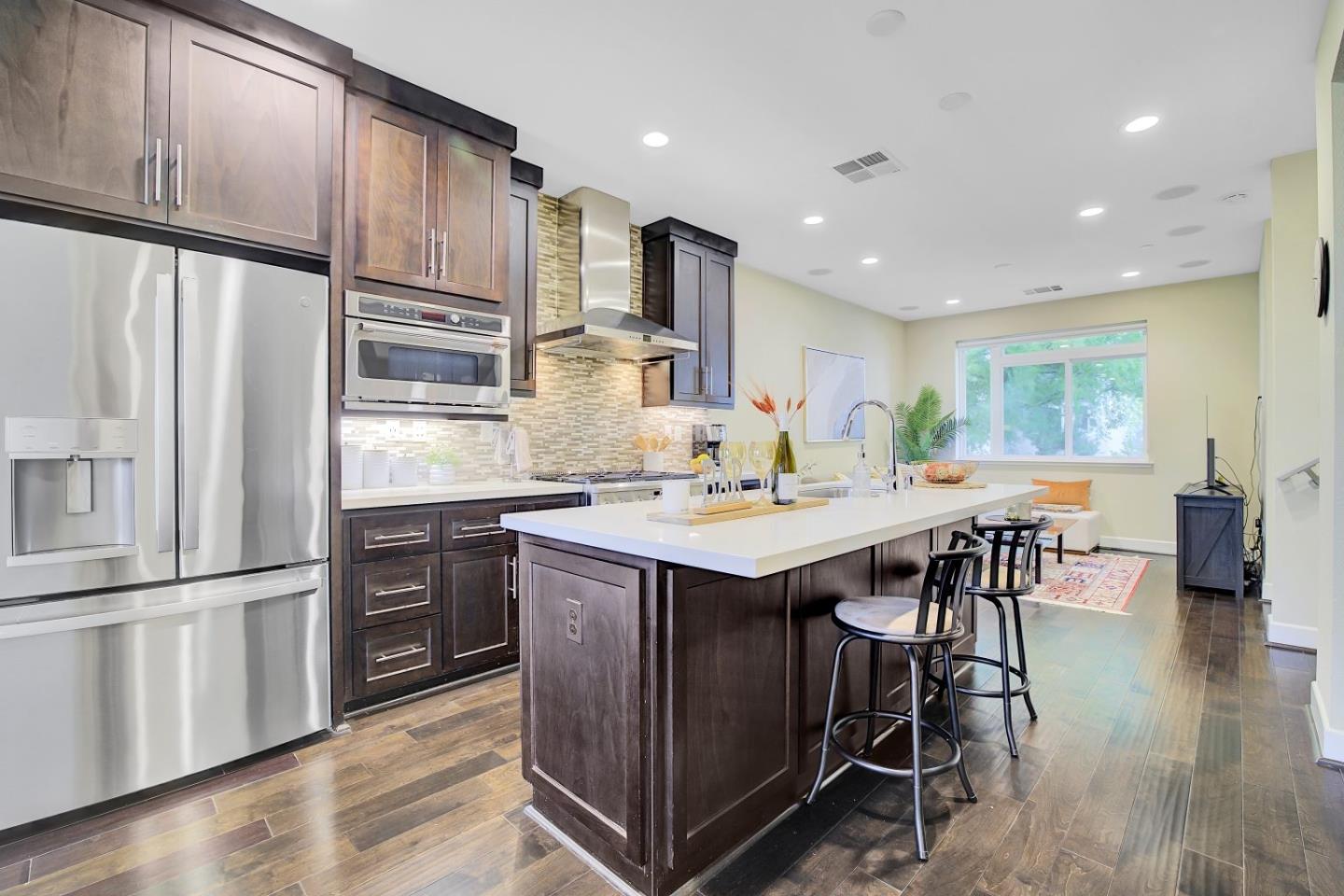 Detail Gallery Image 10 of 57 For 3044 Mawing Rd, San Mateo,  CA 94403 - 4 Beds | 4 Baths