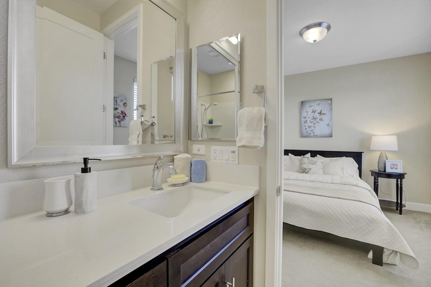 Detail Gallery Image 25 of 57 For 3044 Mawing Rd, San Mateo,  CA 94403 - 4 Beds | 4 Baths