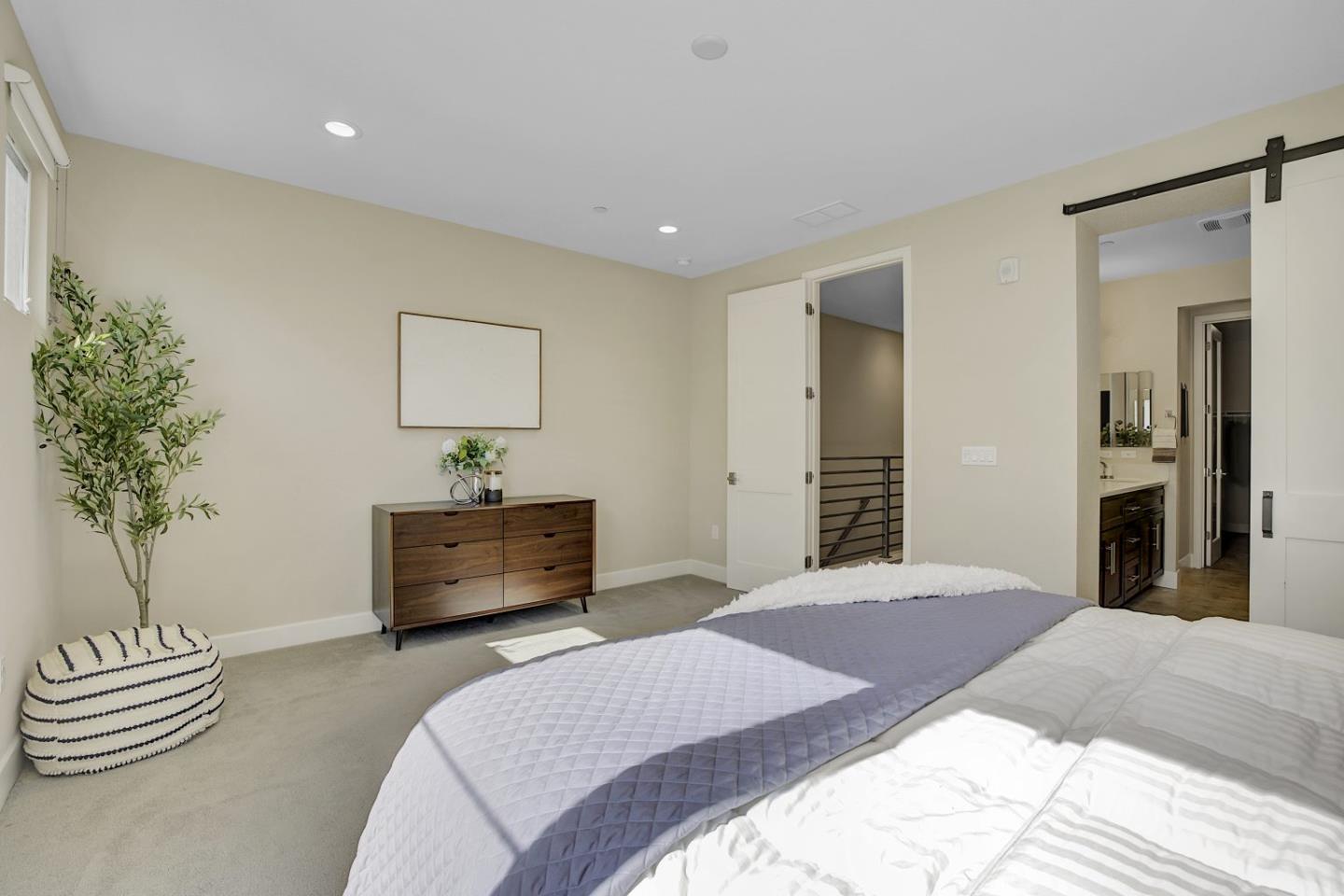 Detail Gallery Image 30 of 57 For 3044 Mawing Rd, San Mateo,  CA 94403 - 4 Beds | 4 Baths
