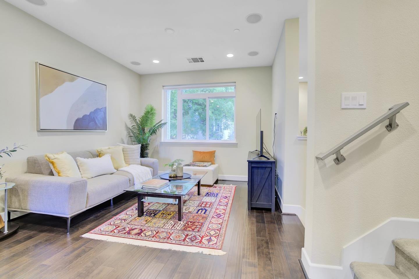 Detail Gallery Image 7 of 57 For 3044 Mawing Rd, San Mateo,  CA 94403 - 4 Beds | 4 Baths