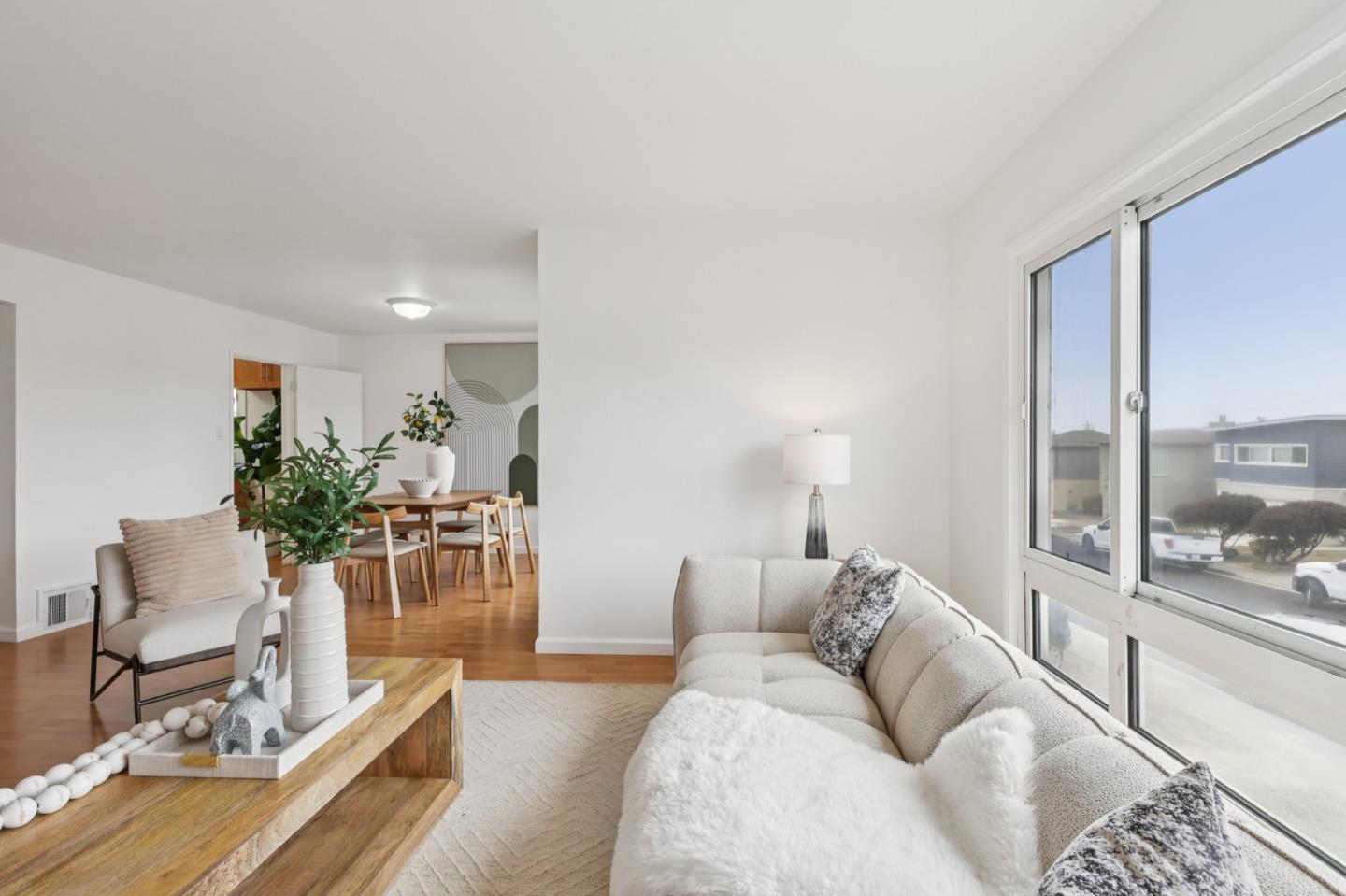 Detail Gallery Image 11 of 36 For 1360 S Mayfair Ave, Daly City,  CA 94015 - 4 Beds | 2 Baths
