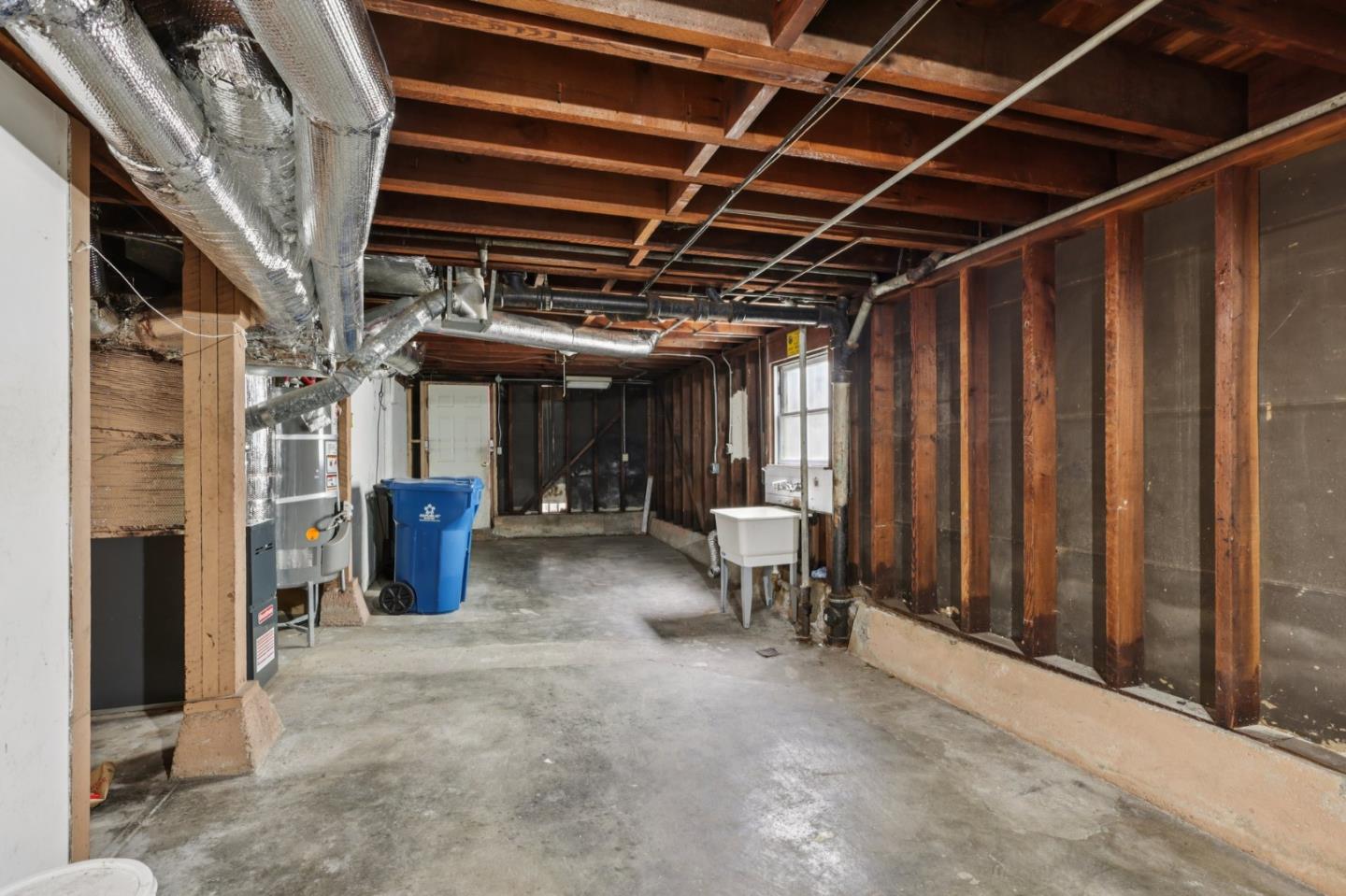 Detail Gallery Image 27 of 36 For 1360 S Mayfair Ave, Daly City,  CA 94015 - 4 Beds | 2 Baths