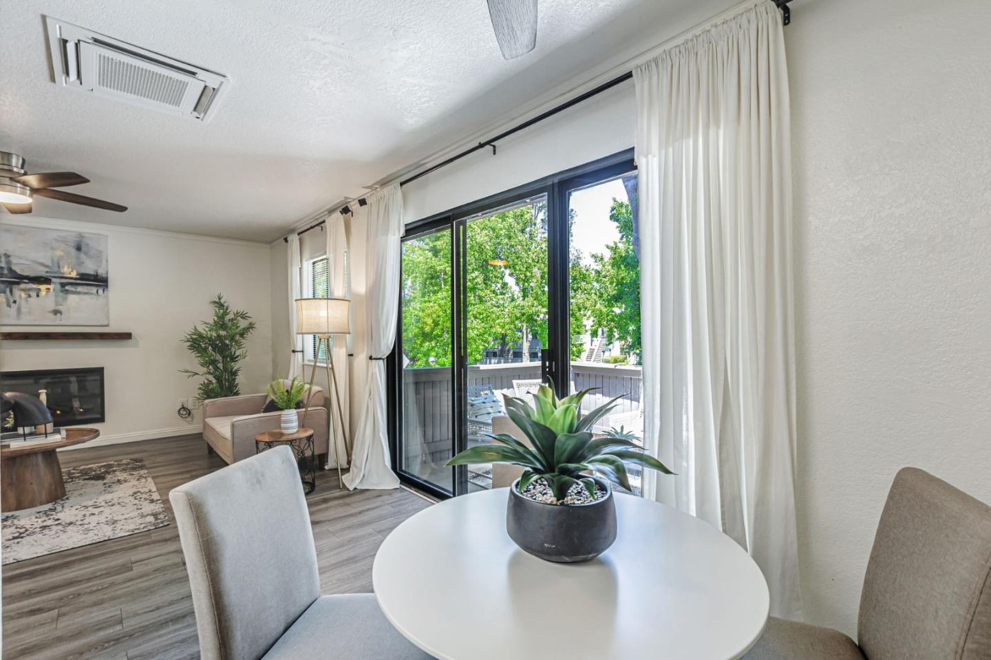 Detail Gallery Image 17 of 41 For 140 La Crosse Dr, Morgan Hill,  CA 95037 - 1 Beds | 1 Baths