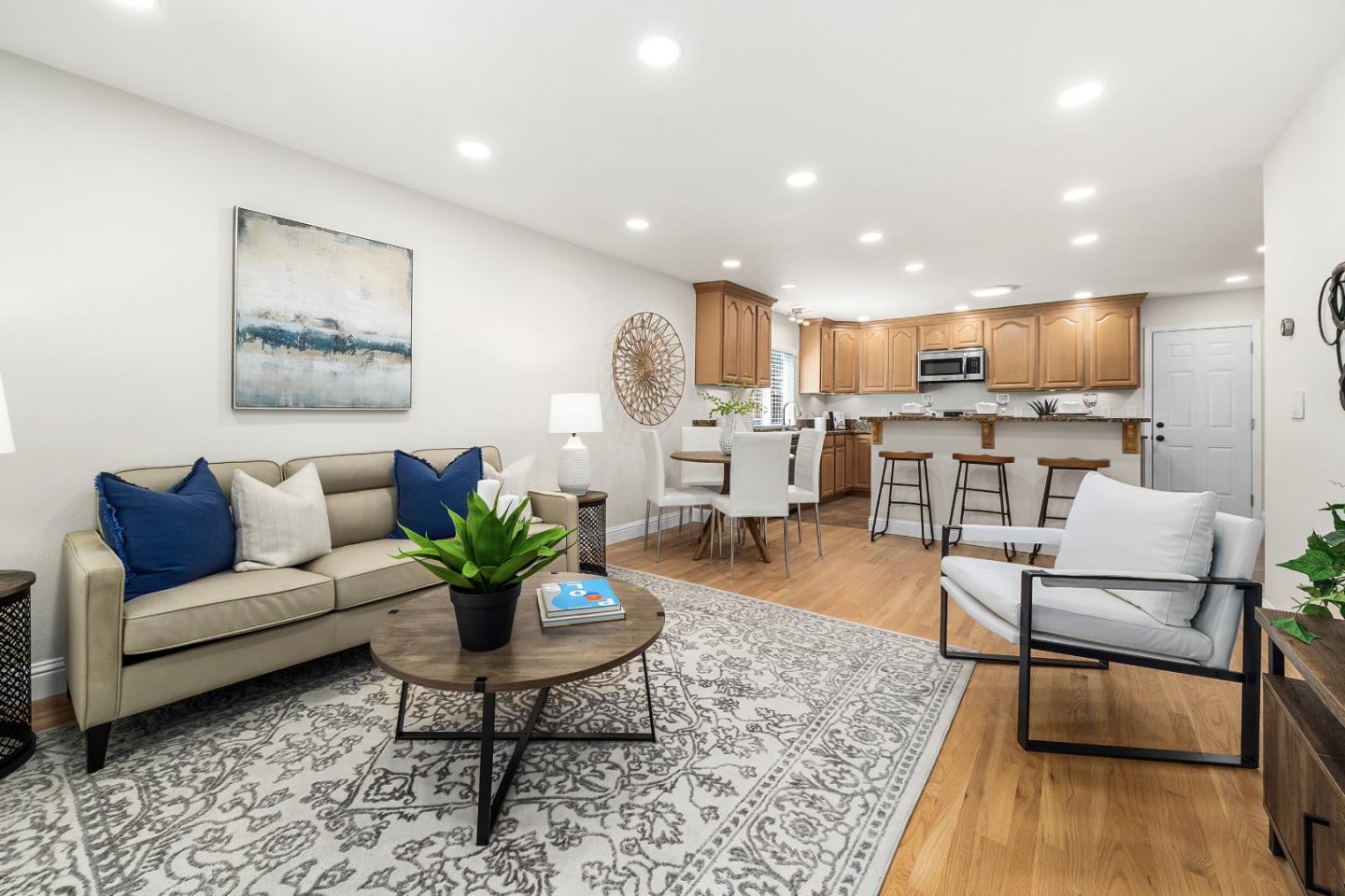 Detail Gallery Image 12 of 47 For 3926 Yolo Dr, San Jose,  CA 95136 - 3 Beds | 2 Baths