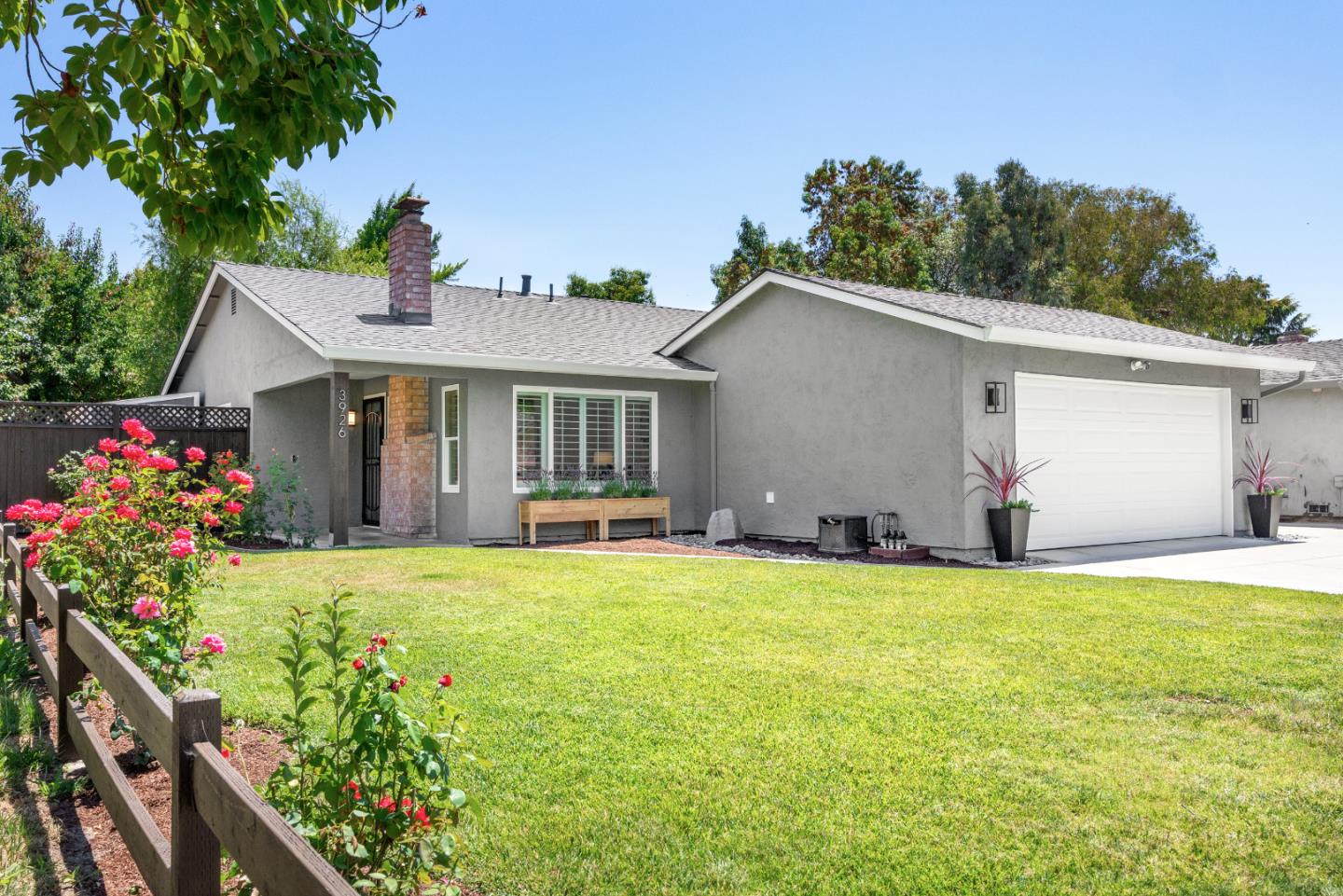Detail Gallery Image 2 of 47 For 3926 Yolo Dr, San Jose,  CA 95136 - 3 Beds | 2 Baths
