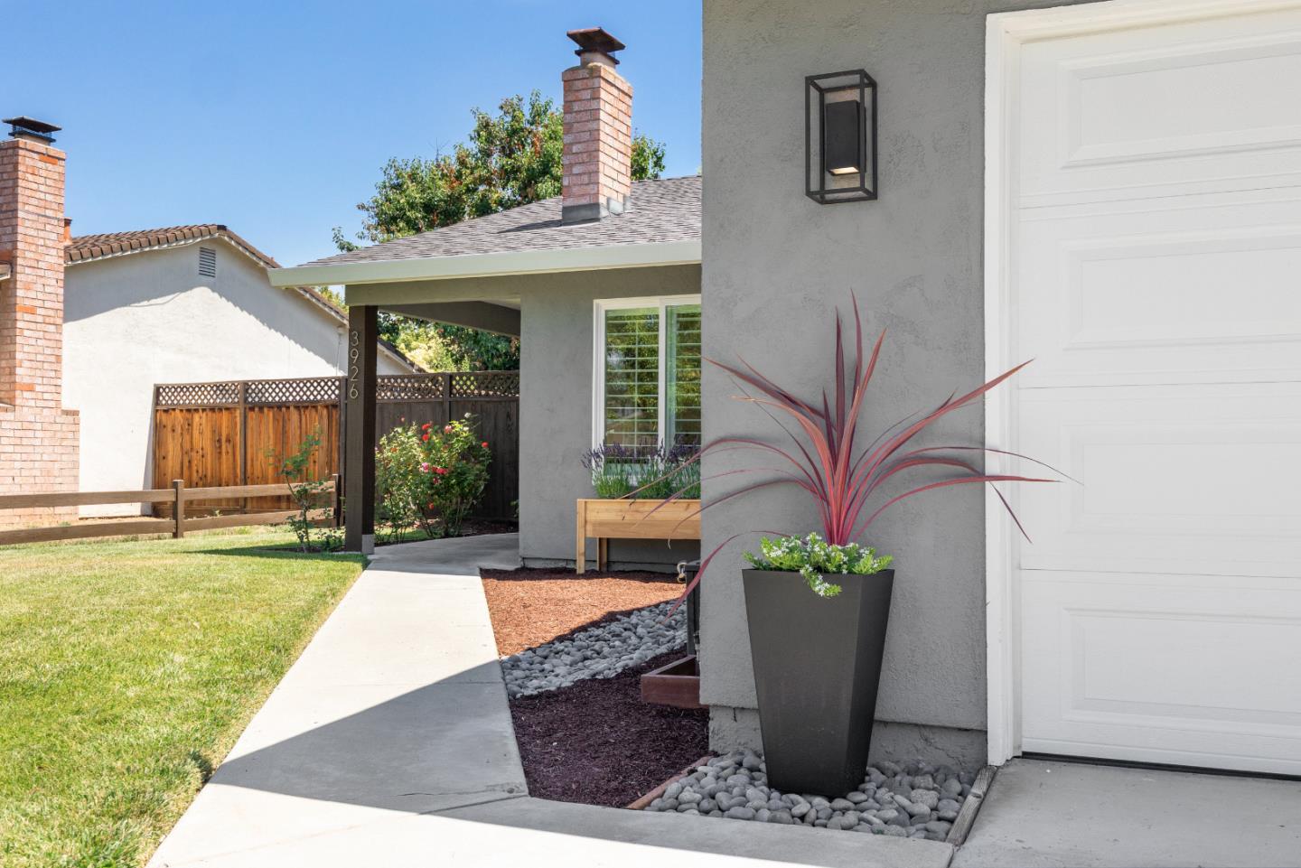 Detail Gallery Image 3 of 47 For 3926 Yolo Dr, San Jose,  CA 95136 - 3 Beds | 2 Baths