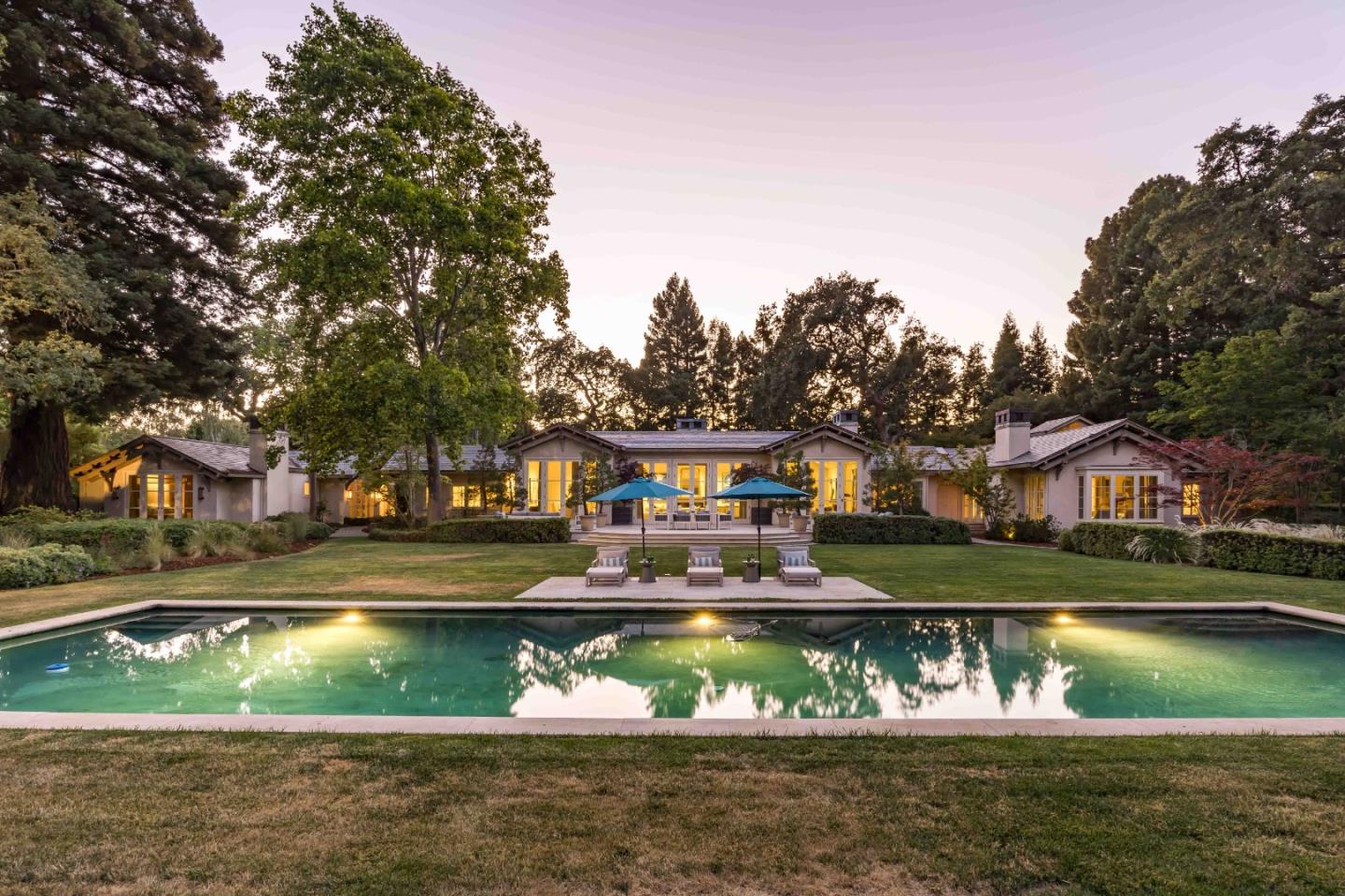 Detail Gallery Image 31 of 50 For 188 Fair Oaks Ln, Atherton,  CA 94027 - 5 Beds | 5/2 Baths