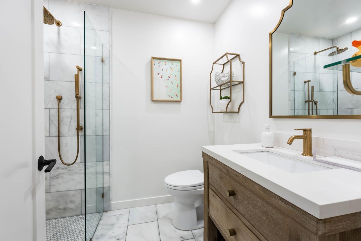 Detail Gallery Image 16 of 27 For 448 Felton Dr, Menlo Park,  CA 94025 - 3 Beds | 4 Baths