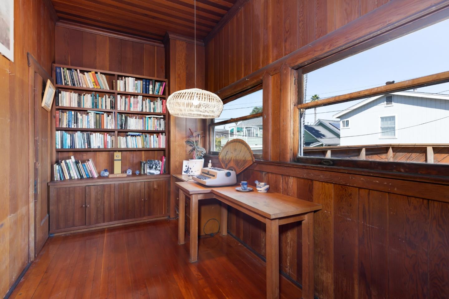 Detail Gallery Image 17 of 65 For 2-1130 E Cliff Dr a and B,  Santa Cruz,  CA 95062 - 4 Beds | 2 Baths