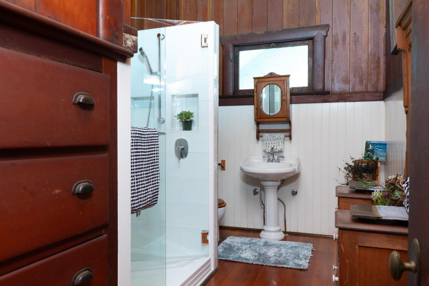 Detail Gallery Image 21 of 65 For 2-1130 E Cliff Dr a and B,  Santa Cruz,  CA 95062 - 4 Beds | 2 Baths