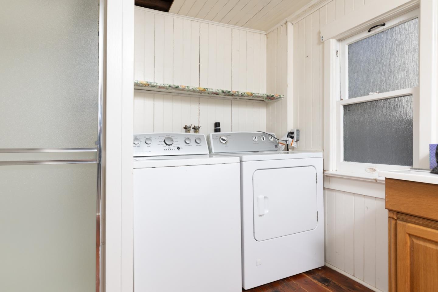 Detail Gallery Image 43 of 65 For 2-1130 E Cliff Dr a and B,  Santa Cruz,  CA 95062 - 4 Beds | 2 Baths
