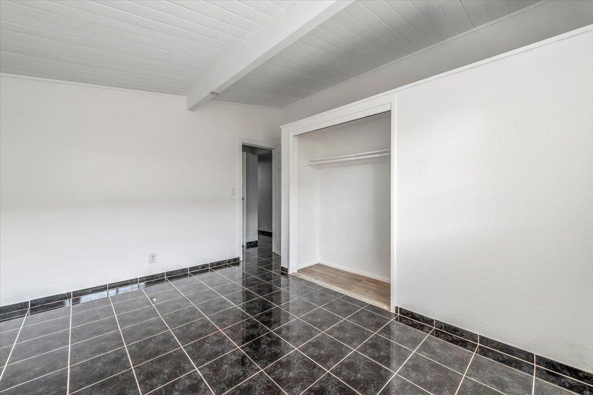 Detail Gallery Image 13 of 18 For 1877 Darwin Way, San Jose,  CA 95122 - 4 Beds | 1 Baths