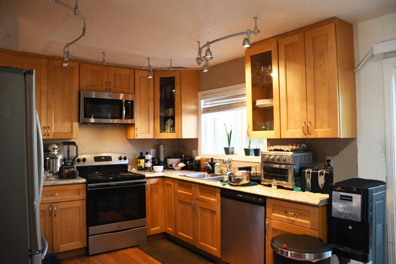 Detail Gallery Image 4 of 9 For 951 Nash Rd, Hollister,  CA 95023 - – Beds | – Baths