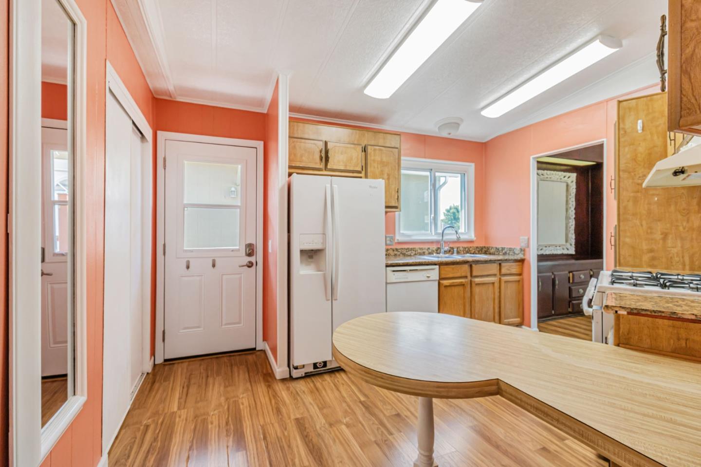 Detail Gallery Image 13 of 42 For 812 W Clover Rd #37,  Tracy,  CA 95376 - 2 Beds | 2 Baths