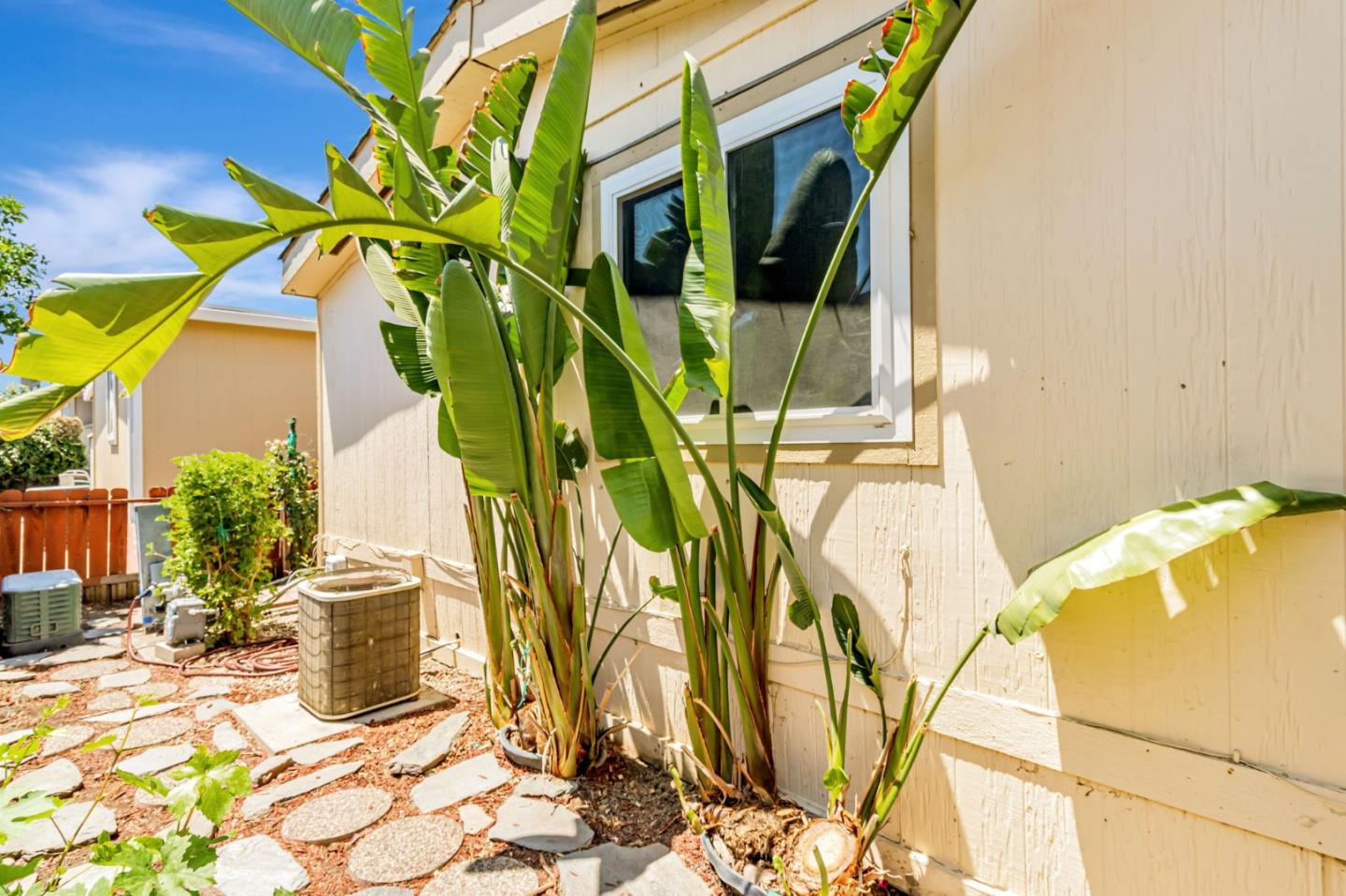 Detail Gallery Image 33 of 42 For 812 W Clover Rd #37,  Tracy,  CA 95376 - 2 Beds | 2 Baths