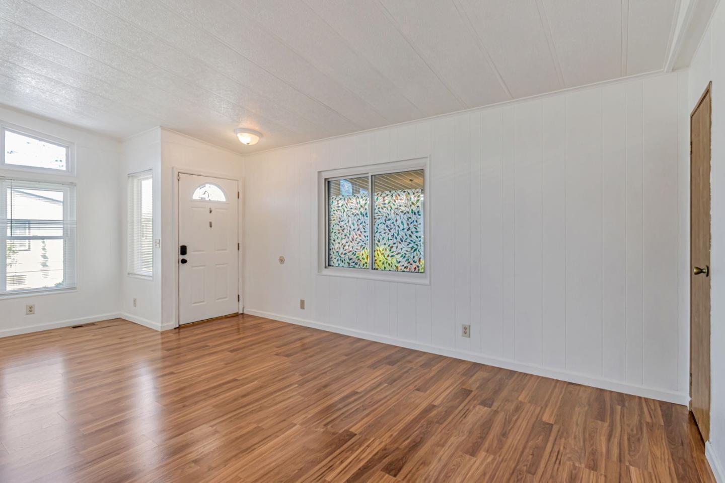 Detail Gallery Image 7 of 42 For 812 W Clover Rd #37,  Tracy,  CA 95376 - 2 Beds | 2 Baths